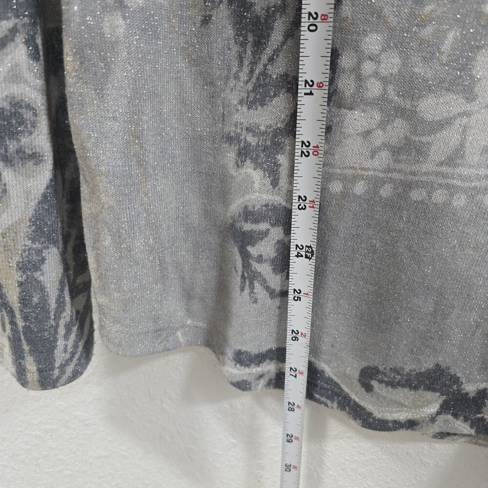 Chicos Metallic Floral Long Sleeve Top Gray Silver Stretch Sparkle Shrit L - Picture 8 of 9